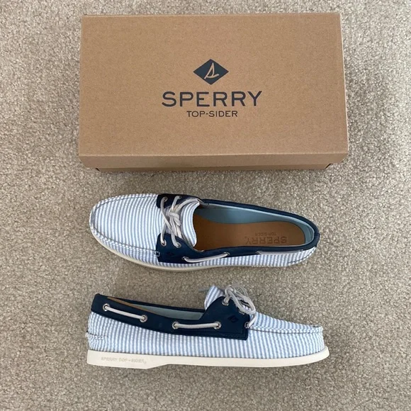 Sperry seersucker blue boat size Brand new never